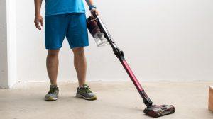 Read more about the article Shark Pet Vacuum: The Ultimate Solution for Pet Owners